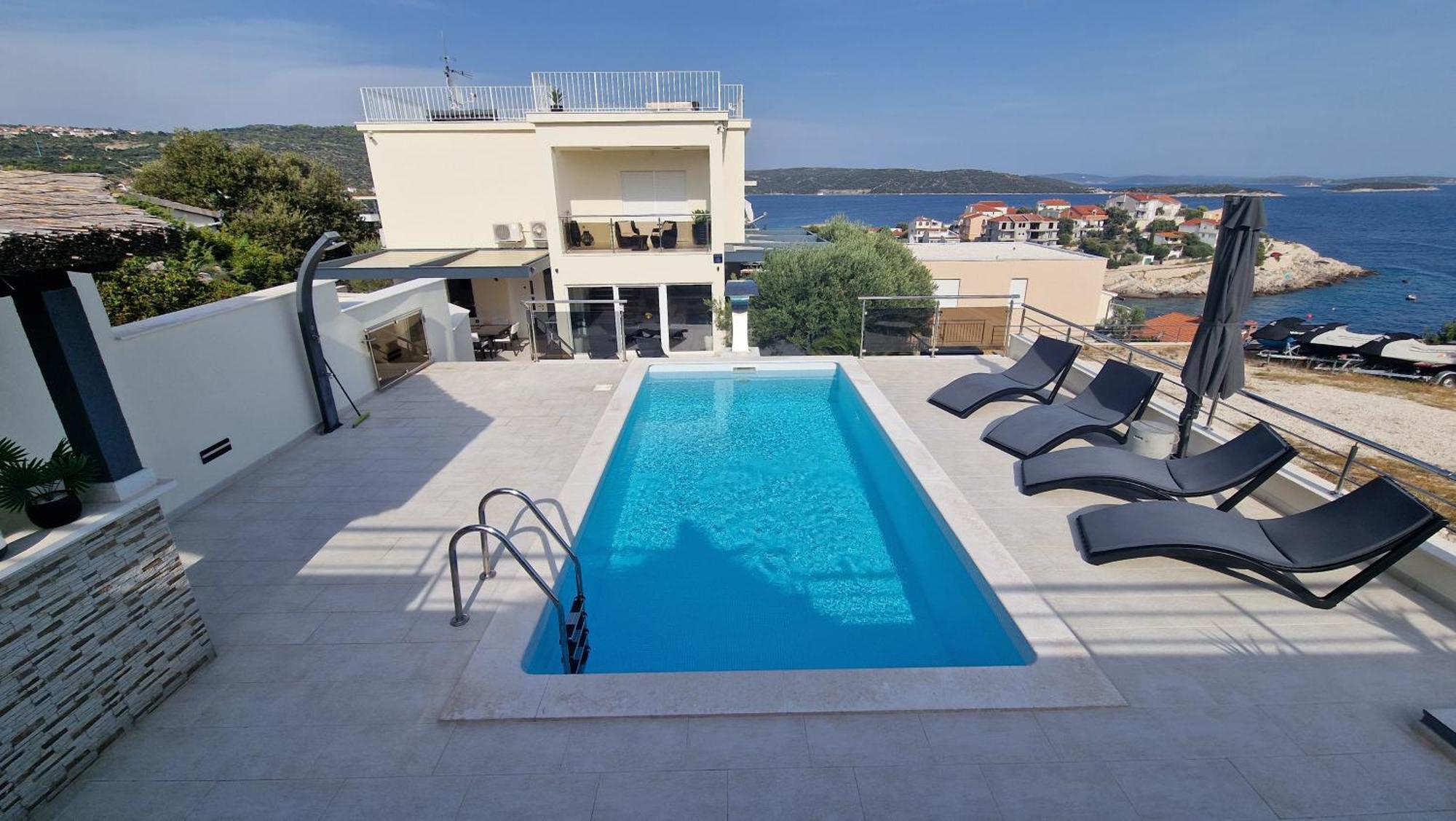 Villa Gina Sevid Exterior photo